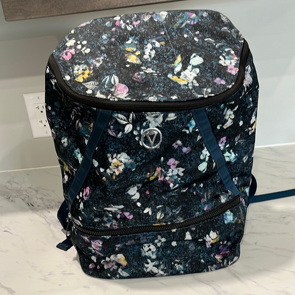 Ivivva backpack